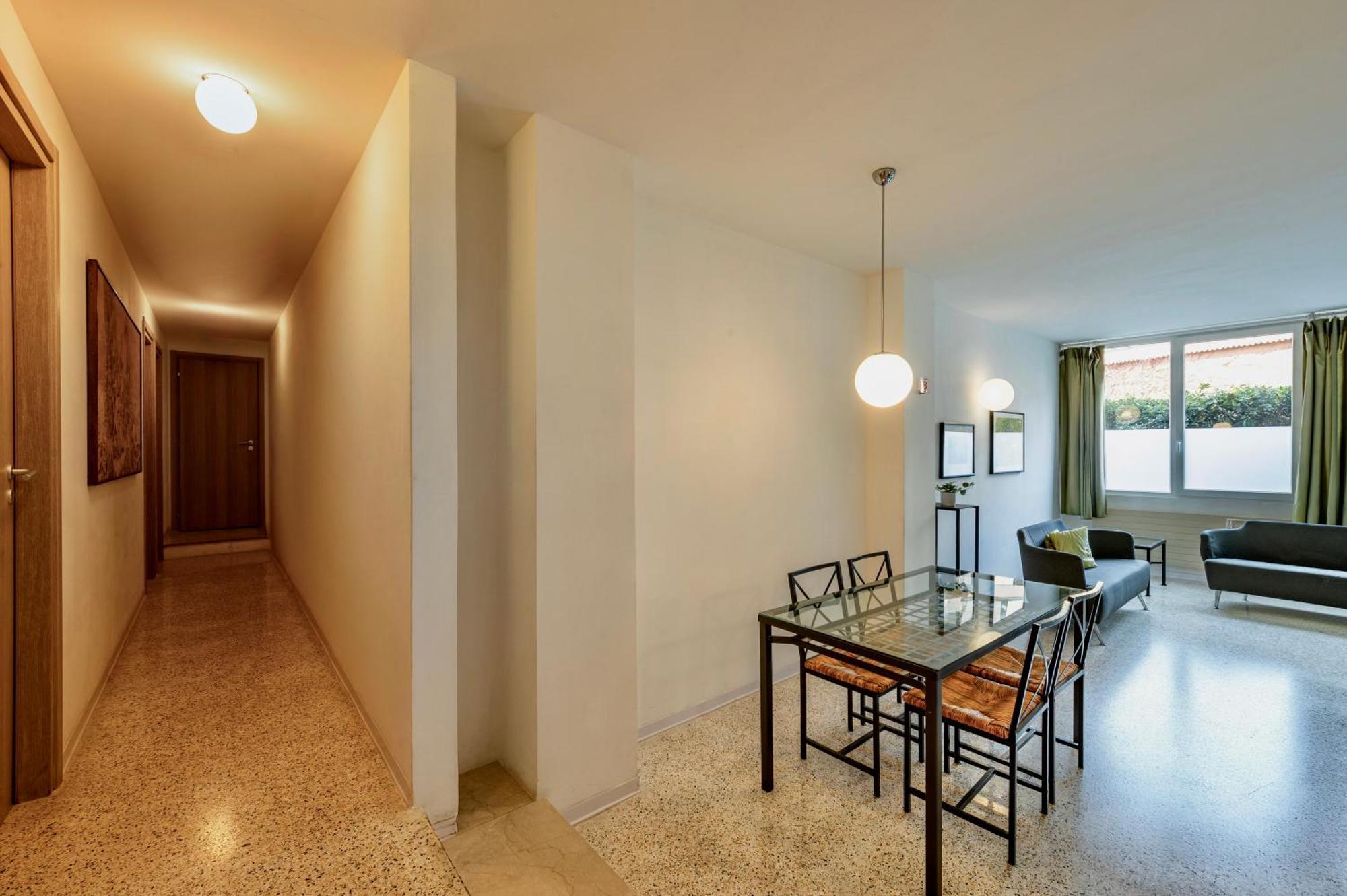 Apartment Navigli *