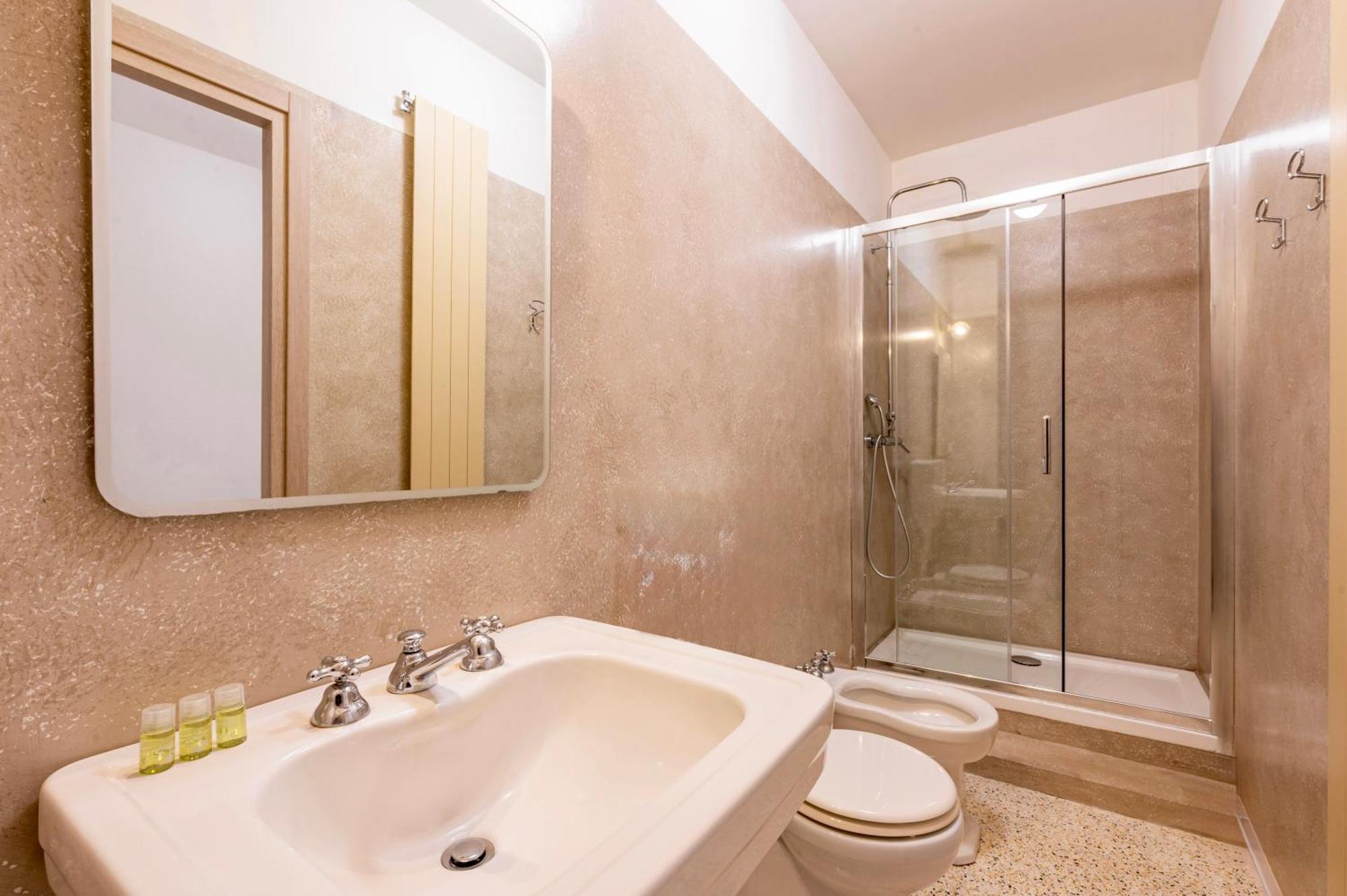 Navigli Apartment